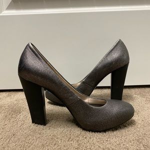 Calvin Klein pumps